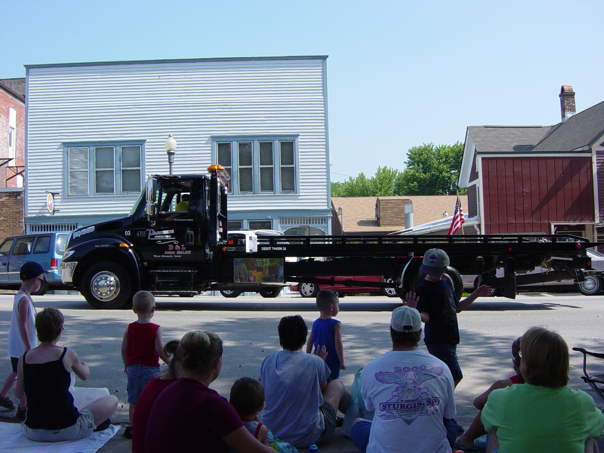 Local auto and towing company, showing off their new trailer. They moved our shed. Yay!, 2048x1536, 1434 Kb Local auto and towing company, showing off their new trailer. They moved our shed. Yay!