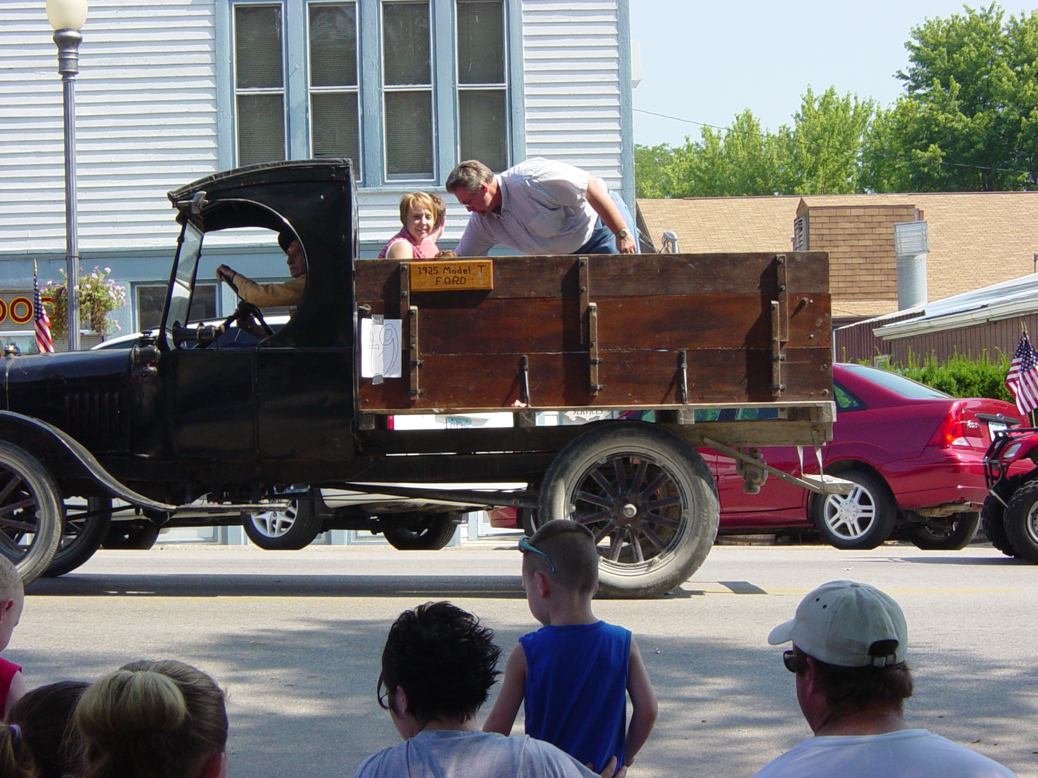 Cool old truck., 2048x1536, 1415 Kb Cool old truck.